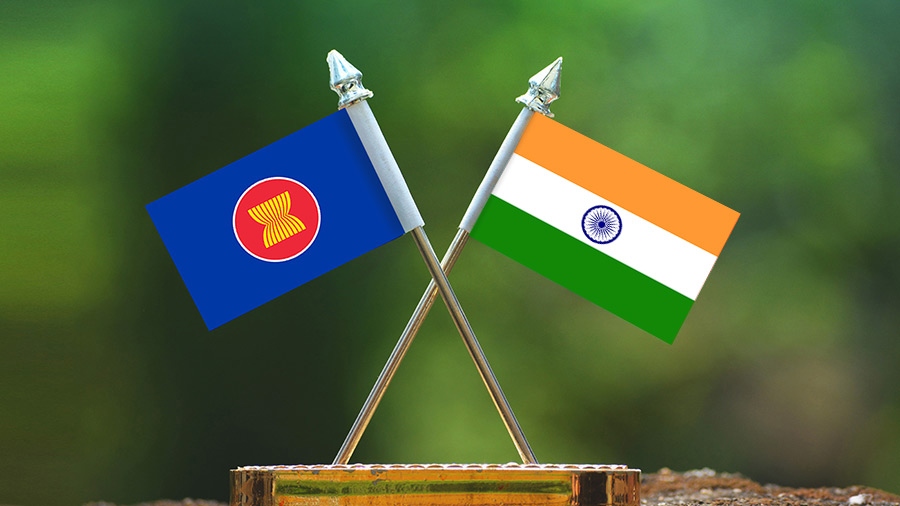 Ngoại trưởng Ấn độ thăm ASEAN: Một chuyến đi- nhiều mục đích