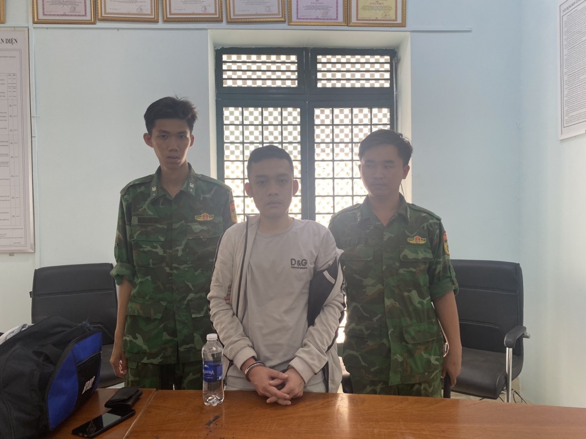 Tây Ninh bắt đối tượng truy nã nhập cảnh từ Campuchia về Việt Nam