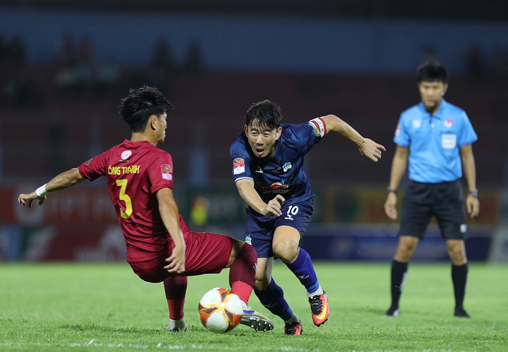 Kết quả vòng 14 V-League: HAGL vất vả chia điểm với Khánh Hòa