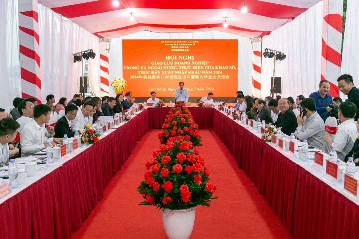 Doanh nghiệp Việt Nam – Trung Quốc hội đàm thúc đẩy phát triển kinh tế cửa khẩu