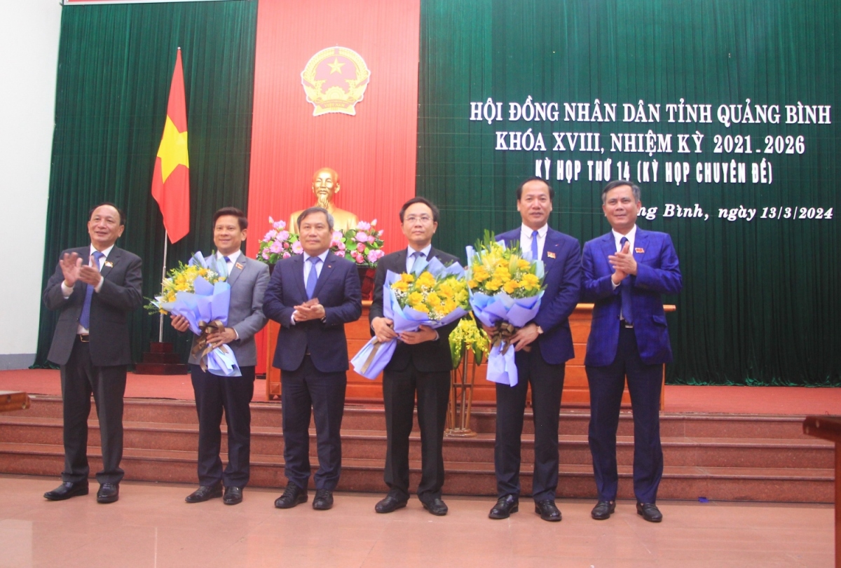 Ông Hoàng Xuân Tân làm Phó Chủ tịch UBND tỉnh Quảng Bình