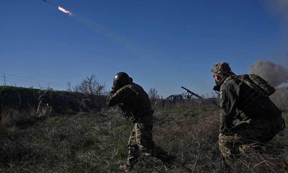 Nga phá hủy kho chứa thiết bị quân sự NATO gửi cho Ukraine