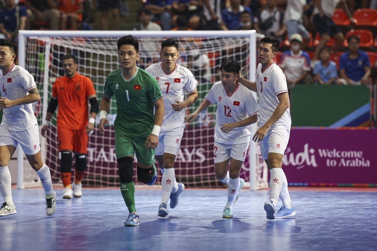 Thua sát nút Thái Lan, ĐT Futsal Việt Nam vẫn vào tứ kết giải châu Á