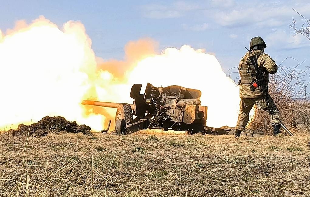 Toàn cảnh quốc tế trưa 22/4: Quân Ukraine vỡ trận ồ ạt rút lui