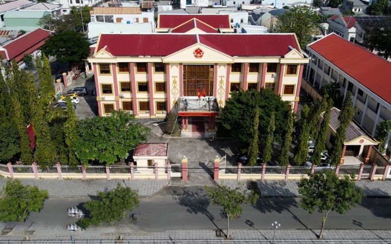 Yêu cầu xem xét, xử lý kỷ luật Chánh Tòa hành chính TAND tỉnh Kiên Giang
