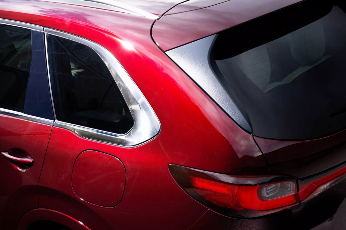 Mazda nhá hàng SUV CX-80 trước thềm ra mắt