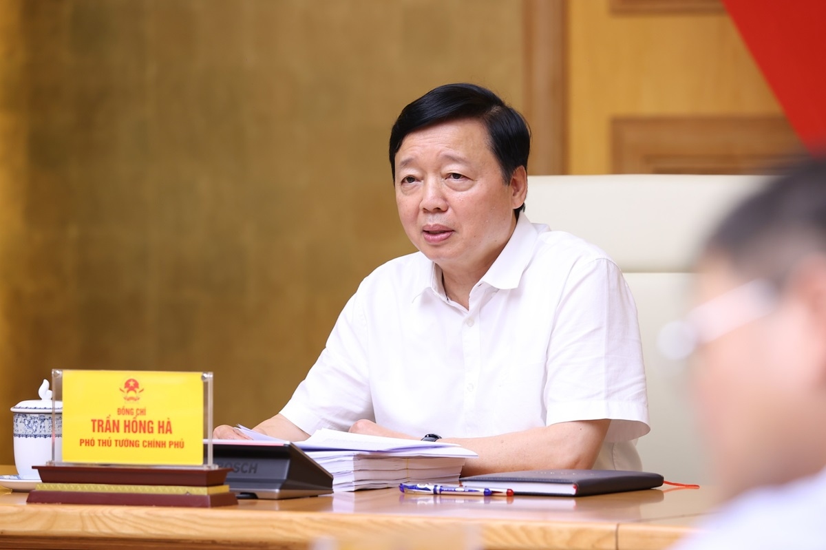 Phó Thủ tướng Trần Hồng Hà: Khẩn trương hoàn thiện các nghị định của Luật Nhà ở