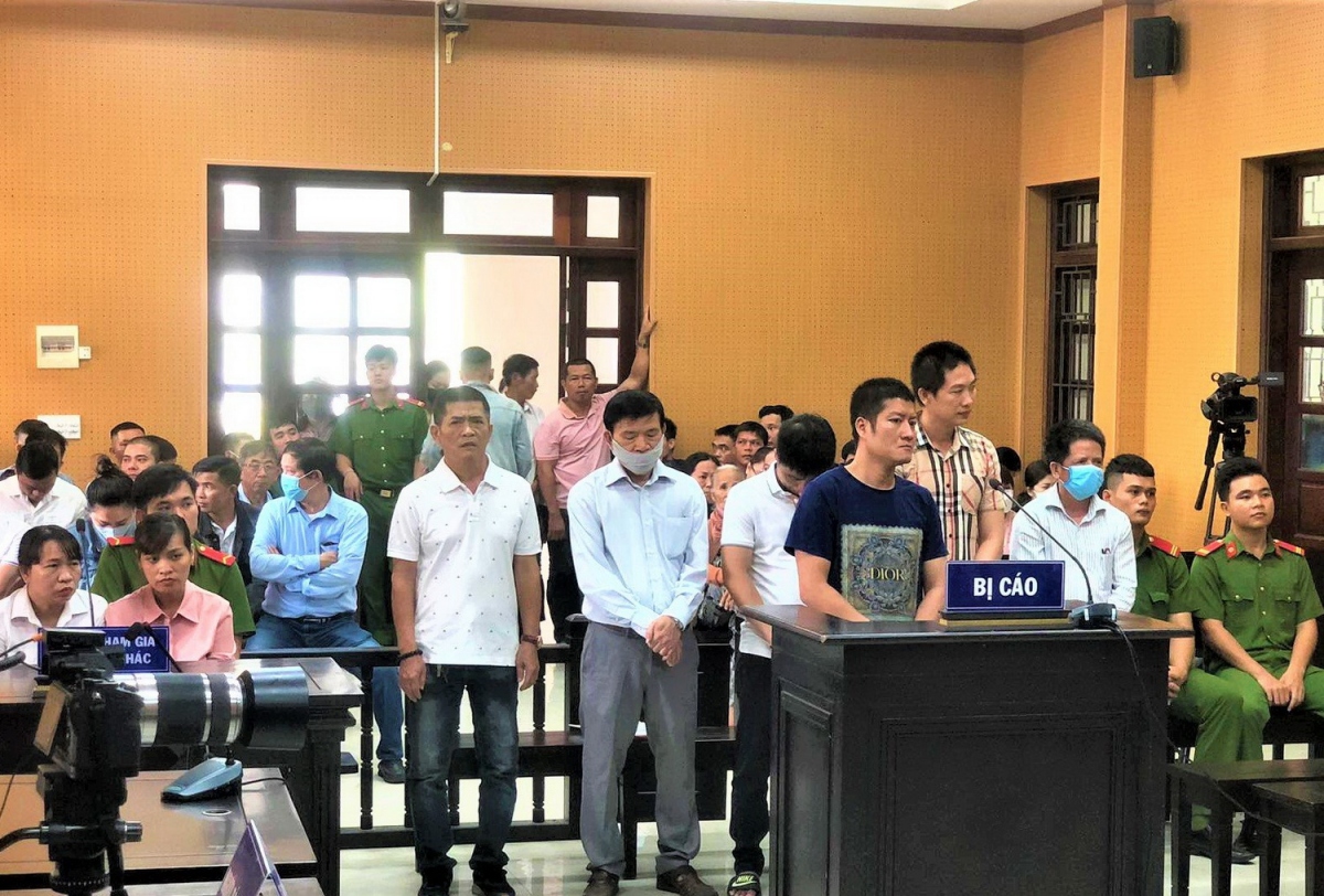 Cựu Giám đốc Trung tâm pháp y tỉnh Quảng Ngãi lãnh án hơn 4 năm tù