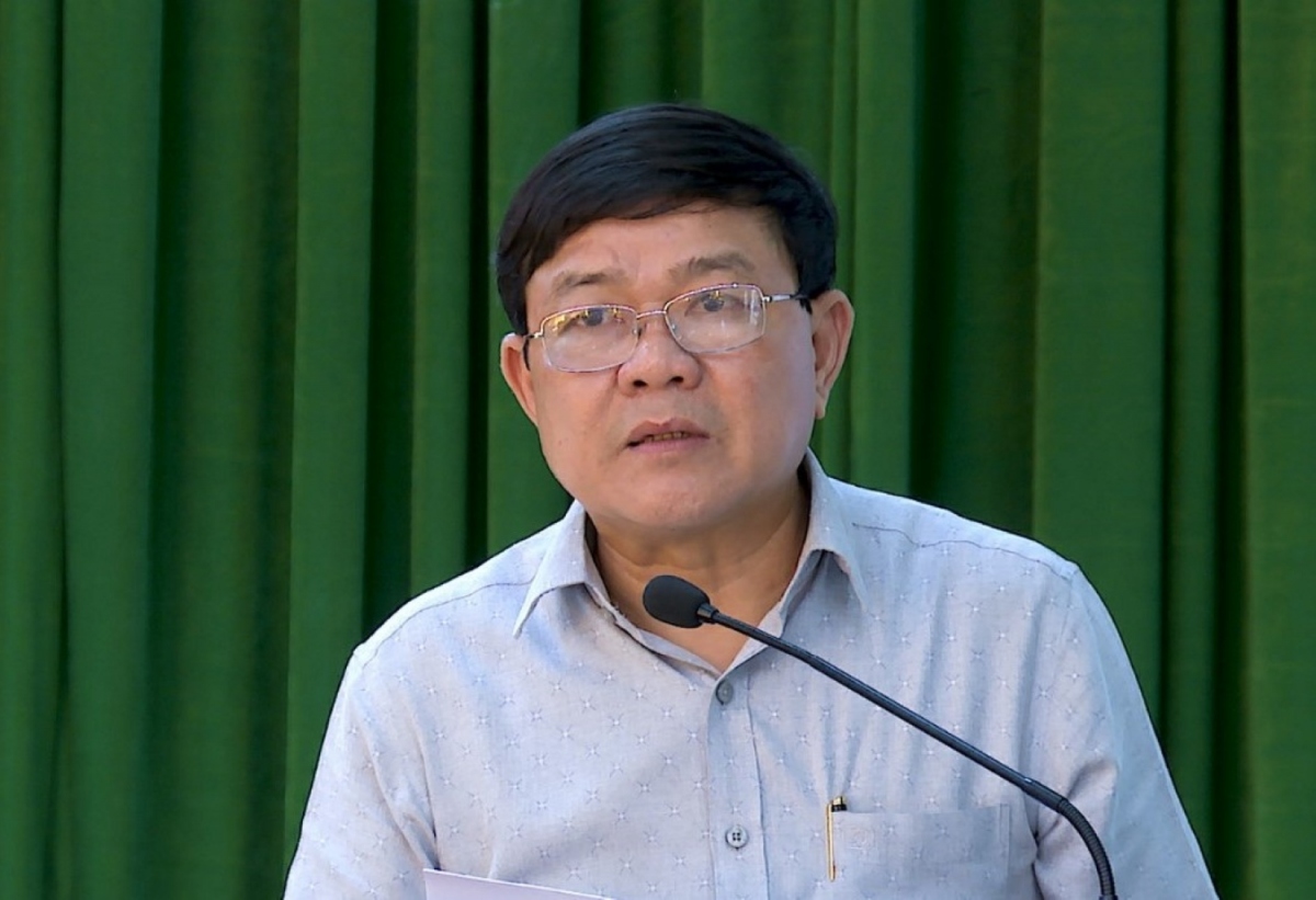 Chủ tịch UBND thị xã Ba Đồn, tỉnh Quảng Bình xin thôi việc