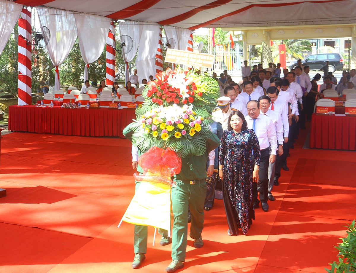 Bạc Liêu, Hậu Giang kỷ niệm 134 năm Ngày sinh Chủ tịch Hồ Chí Minh