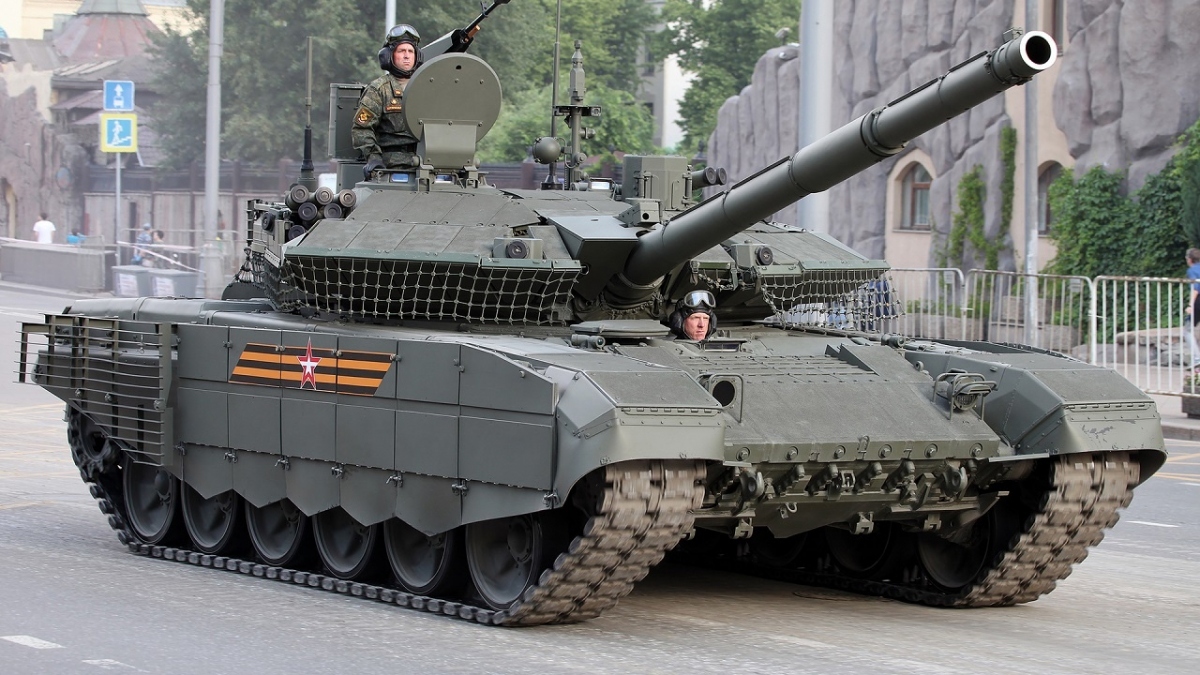 So sánh sức mạnh xe tăng T-90M và Leopard 2A4 trên chiến trường Ukraine