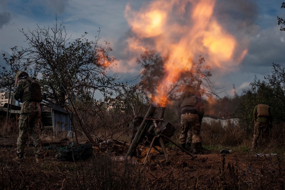 Tình thế đối lập của Nga và Ukraine giữa lúc chiến sự ở thời điểm bước ngoặt