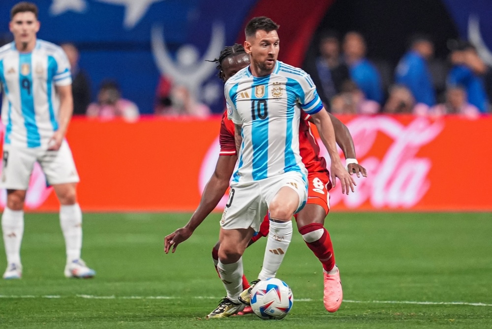 Messi ghi dấu ấn trong trận khai mạc Copa America 2024
