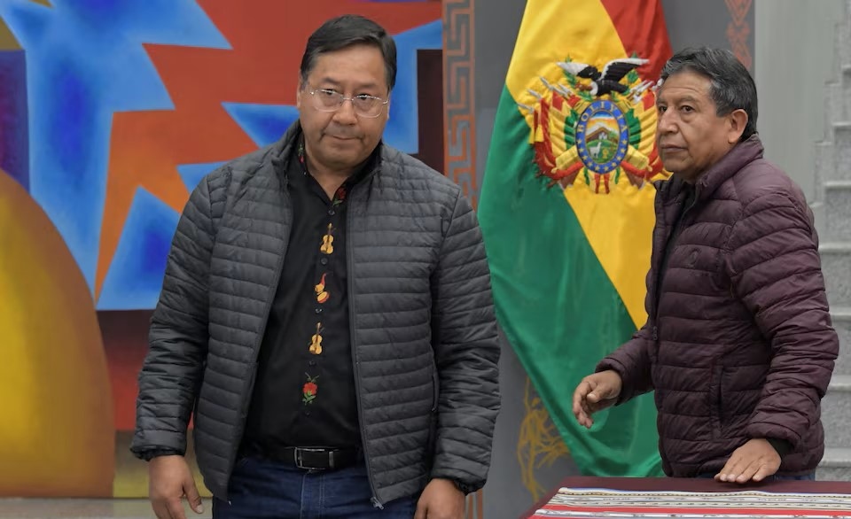 Tổng thống Bolivia kêu gọi người dân chống lại đảo chính quân sự