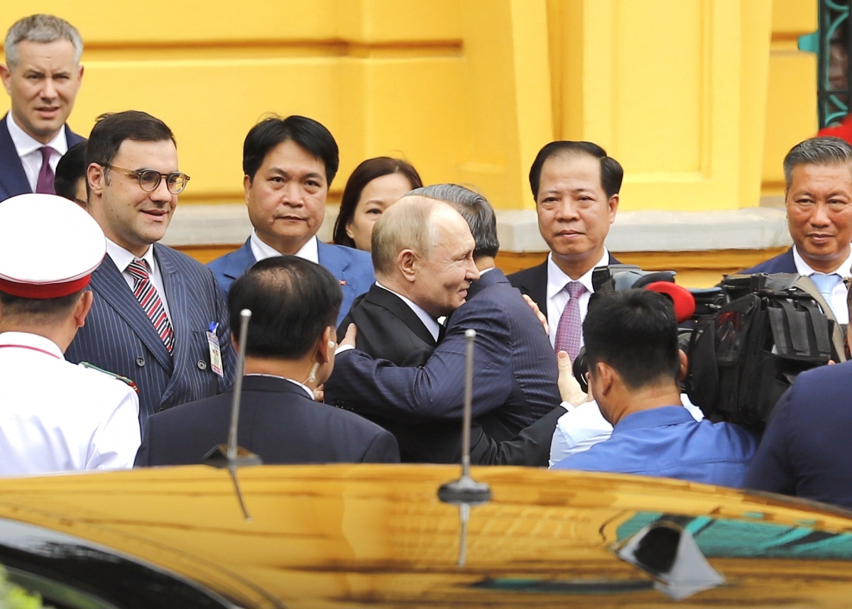 Toàn cảnh Quốc tế trưa 20/6: Báo chí quốc tế viết gì về chuyến thăm Việt Nam của ông Putin