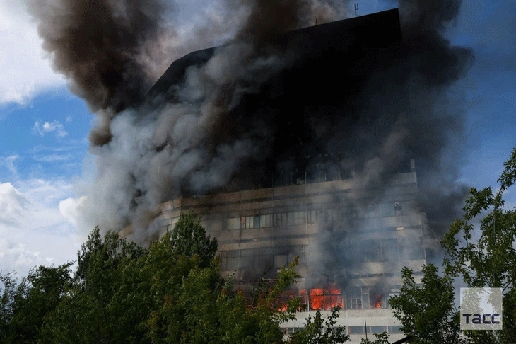 Cháy tòa nhà cao 8 tầng ở Nga, ít nhất 8 người thiệt mạng