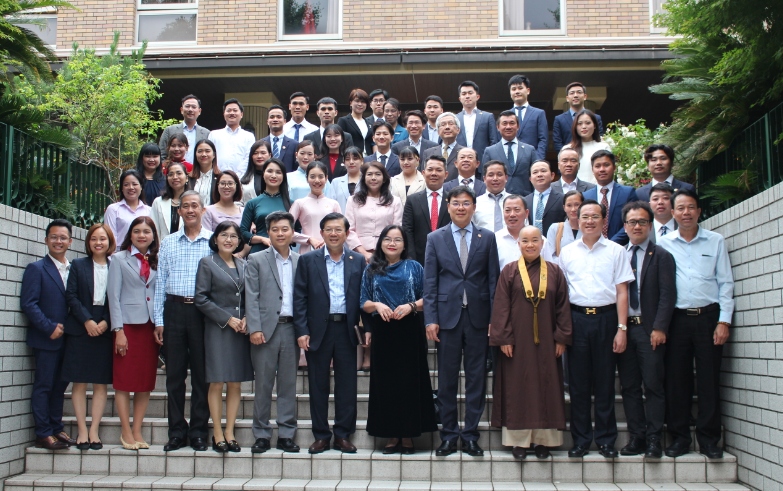 Đoàn công tác UBTWMT Tổ quốc Việt Nam gặp các hội đoàn người Việt tại Nhật Bản
