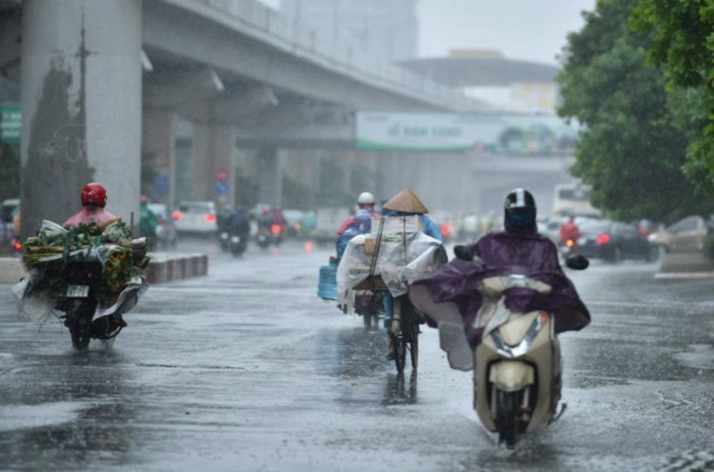 Thời tiết ngày 12/6: Thủ đô Hà Nội ngày nắng, chiều tối và đêm có mưa dông