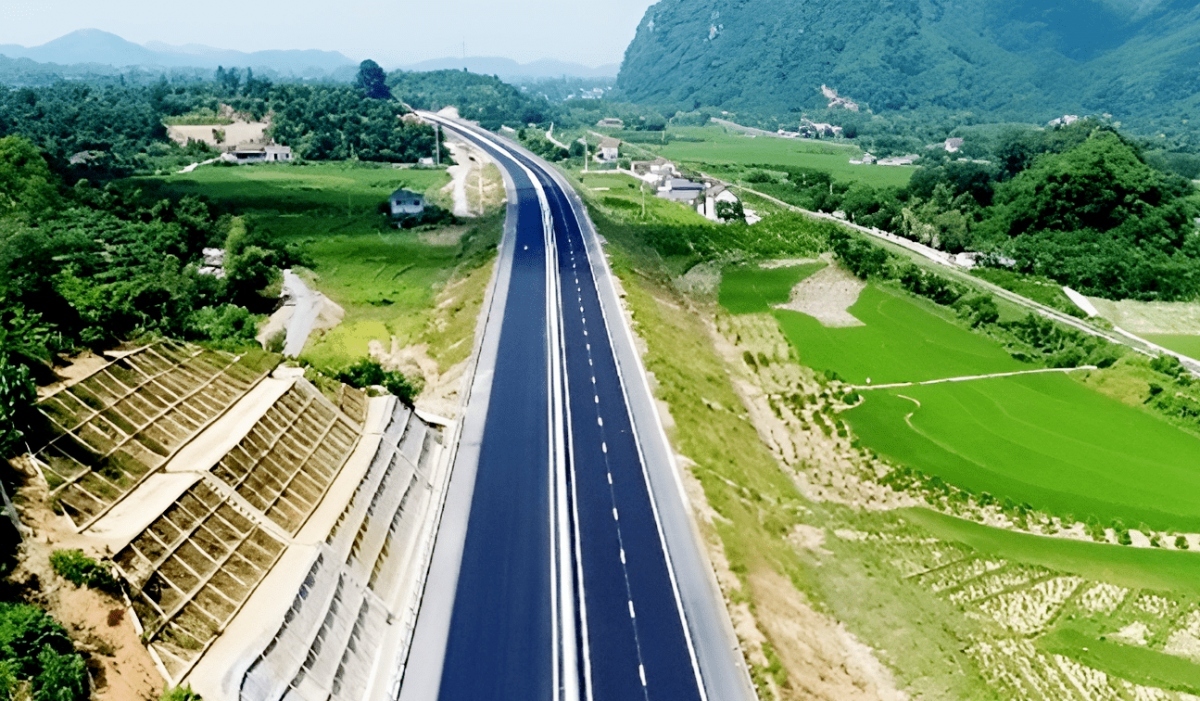 Sắp triển khai tuyến cao tốc Sơn La – Yên Bái?