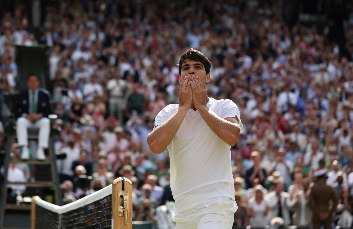 Thắng thuyết phục Djokovic, Alcaraz bảo vệ thành công chức vô địch Wimbledon