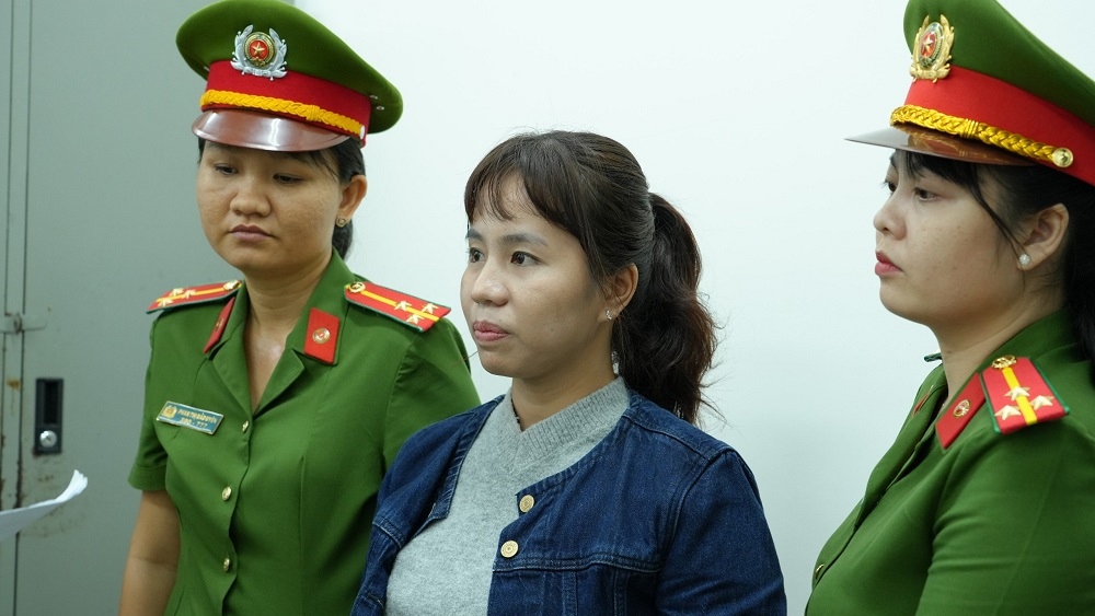Vụ giữ người trái pháp luật ở Bình Thuận: Giao 3 cháu nhỏ cho người mẹ
