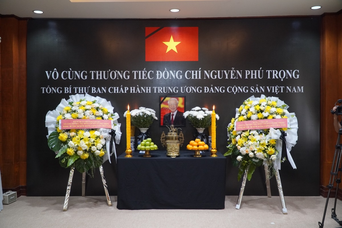 Lễ viếng Tổng Bí thư Nguyễn Phú Trọng tại Lào