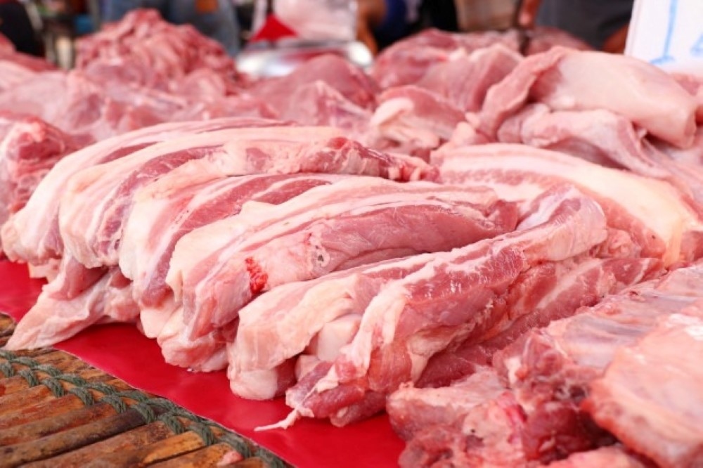 5 dấu hiệu chứng tỏ thịt lợn hỏng, rẻ mấy cũng tránh xa kẻo “tiền mất tật mang”