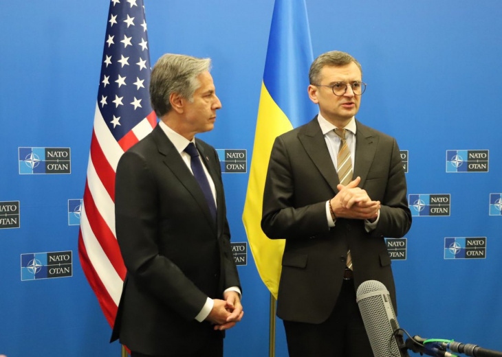 Ngoại trưởng Mỹ, Ukraine gặp nhau bên lề Hội nghị Thượng đỉnh NATO
