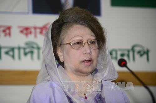 Bangladesh trả tự do cho cựu Thủ tướng Khaleda Zia