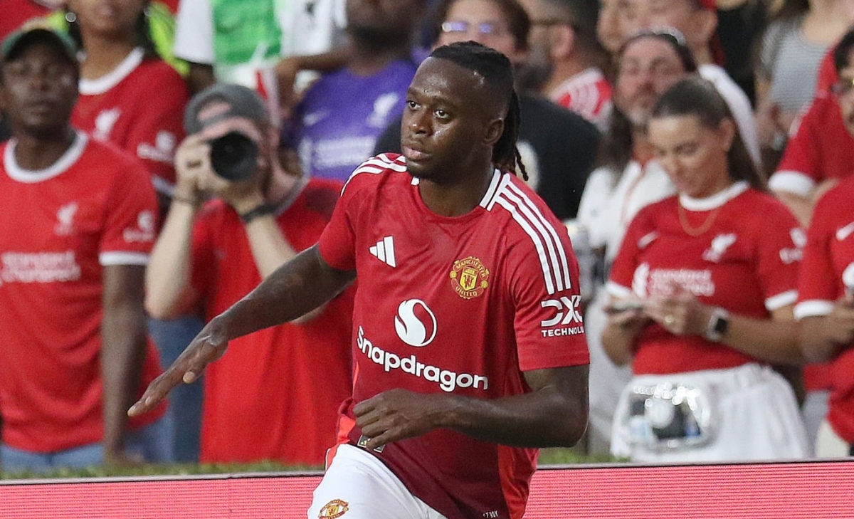 MU bán Aaron Wan-Bissaka cho West Ham