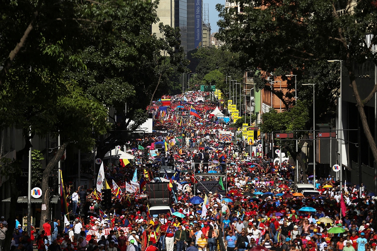 Hai cuộc biểu tình đối lập trên khắp Venezuela
