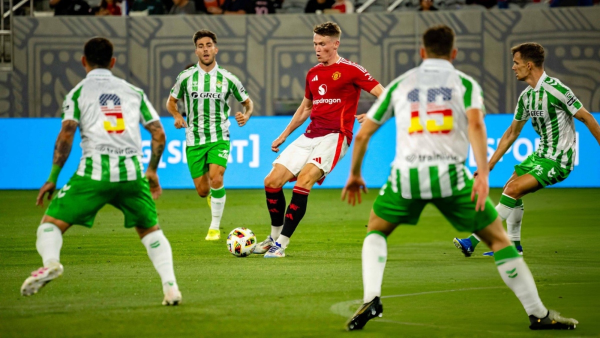 Kết quả bóng đá hôm nay 1/8: MU thắng Real Betis trong trận cầu có 5 bàn thắng