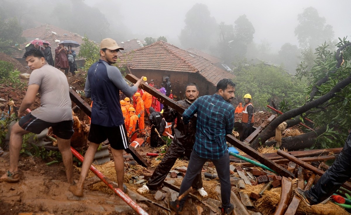 Số người chết do lở đất ở Ấn Độ đã vượt quá 300 người