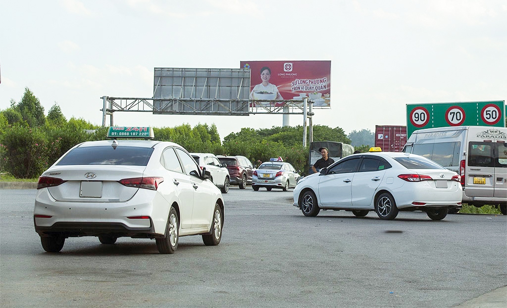 Bắc Ninh xử lý nghiêm tình trạng taxi “dù”