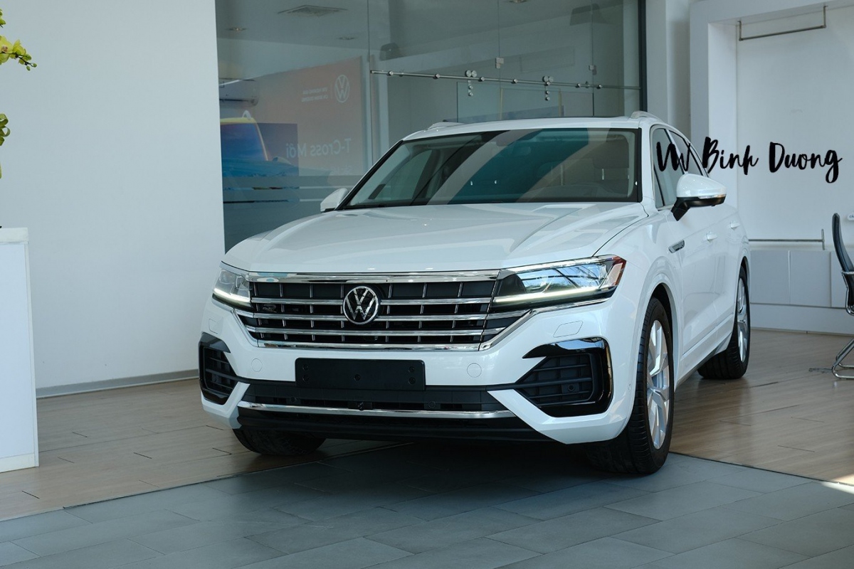 vw-touareg.jpg