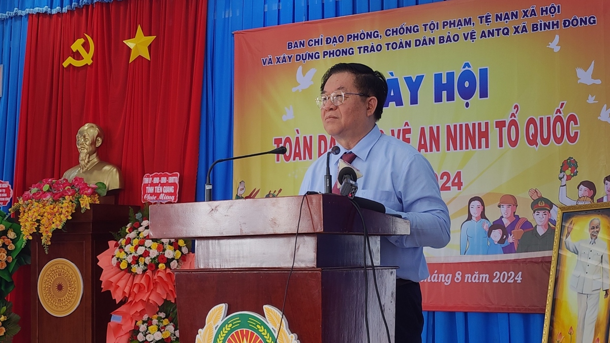 Ông Nguyễn Trọng Nghĩa dự Ngày hội Toàn dân bảo vệ an ninh Tổ quốc ở Tiền Giang