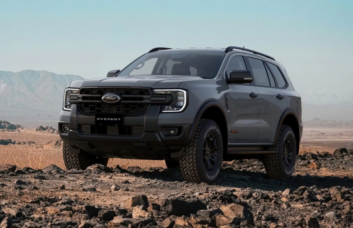 Ford ra mắt Everest Tremor mới mang phong cách Raptor