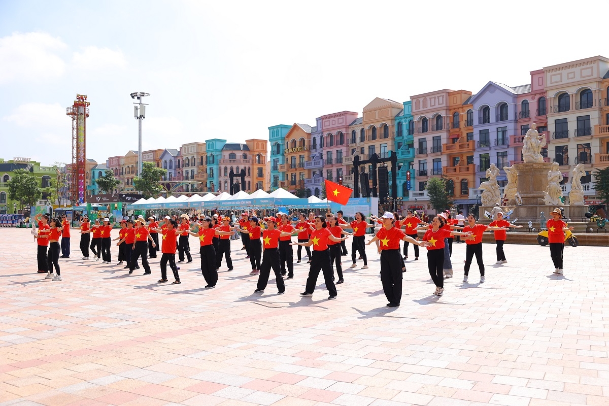 Hành trình đầy ý nghĩa với chuỗi sự kiện “Gieo mầm thiện tâm” trong ngày đầu tiên