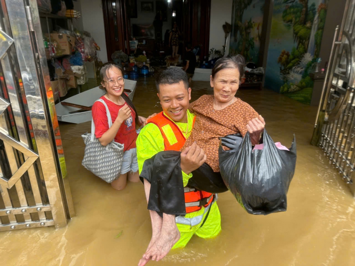 Thủ tướng Ấn Độ, Giáo hoàng và lãnh đạo nhiều nước gửi điện thăm hỏi Việt Nam