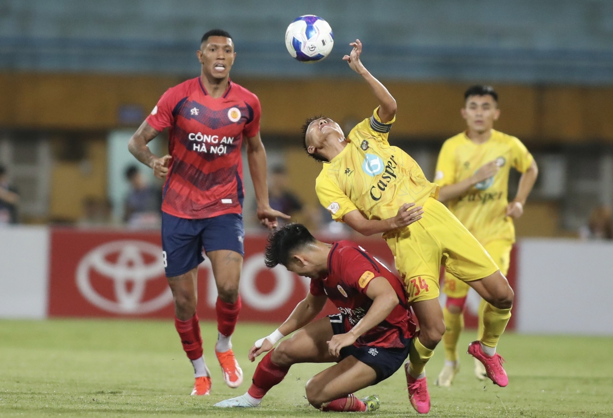 Đại diện V-League sang Malaysia đá giải quốc tế