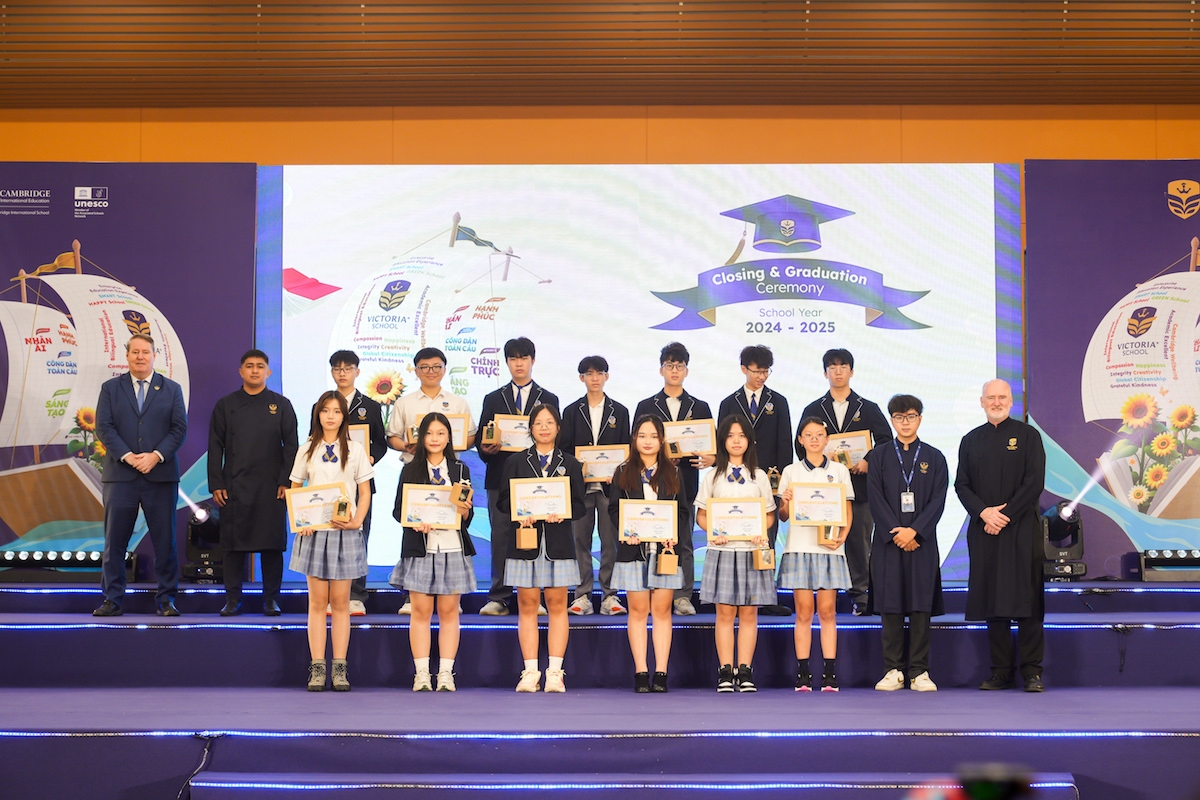 năm học 2024 - 2025 học sinh victoria school ghi dấu ấn với loạt thành tích hình ảnh 1 nam hoc 2024 - 2025 hoc sinh victoria school ghi dau an voi loat thanh tich hinh anh 1