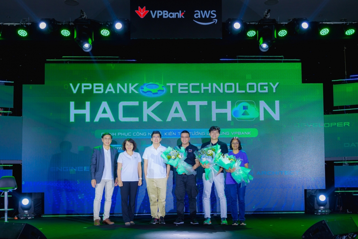 vpbank_technology_hackathon.jpg
