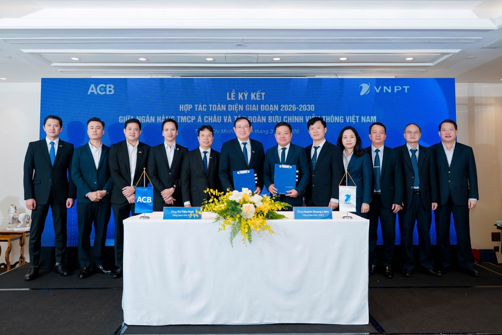 1vnpt-va-acb-ky-ket-hop-tac-2.jpg