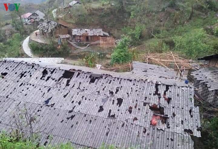 Giông lốc tại Lai Châu, ước tính thiệt hại gần 3 tỷ đồng
