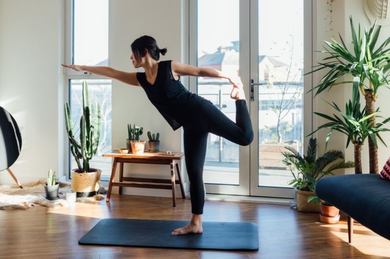 Yoga-Liệu pháp hữu hiệu làm dịu những cơn đau nửa đầu