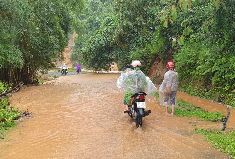 Mưa đặc biệt lớn trên 200mm, nhiều địa phương ở Lào Cai ngập lụt nặng