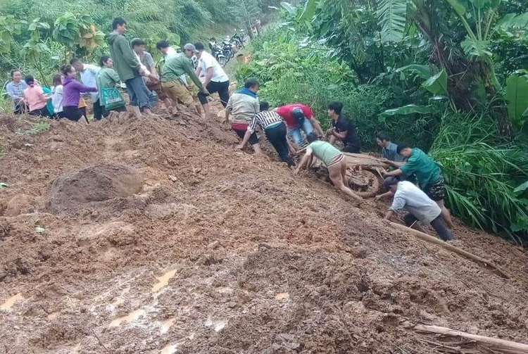 Mưa lớn ở Lai Châu làm 1 người mất tích và 1 người bị thương