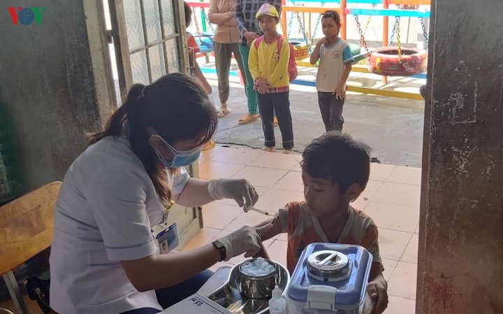 Những loại vaccine nào có thể tiêm phòng bệnh bạch hầu