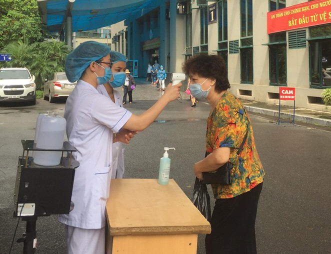 Ảnh: Các BV ở Hà Nội tăng cường kiểm soát lây nhiễm trong giai đoạn mới