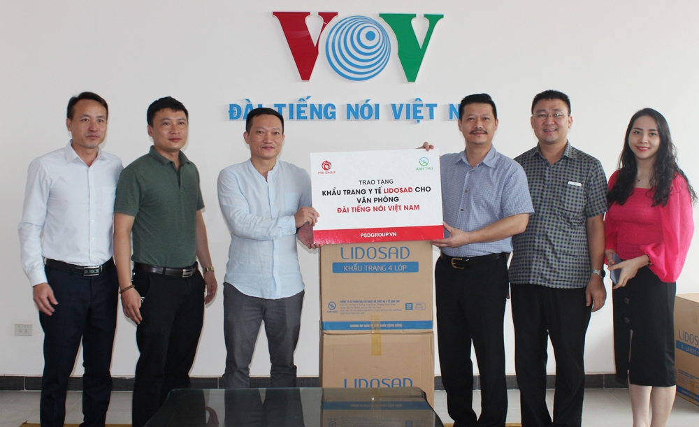 Tập đoàn PSD trao tặng 10.000 khẩu trang kháng khuẩn Lidosad cho VOV